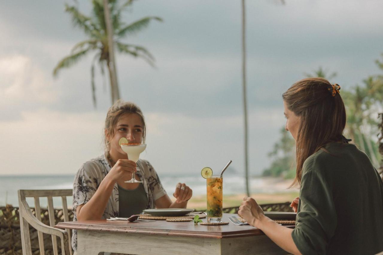 Naomi Beach Resort - Adults Only Weligama Luaran gambar