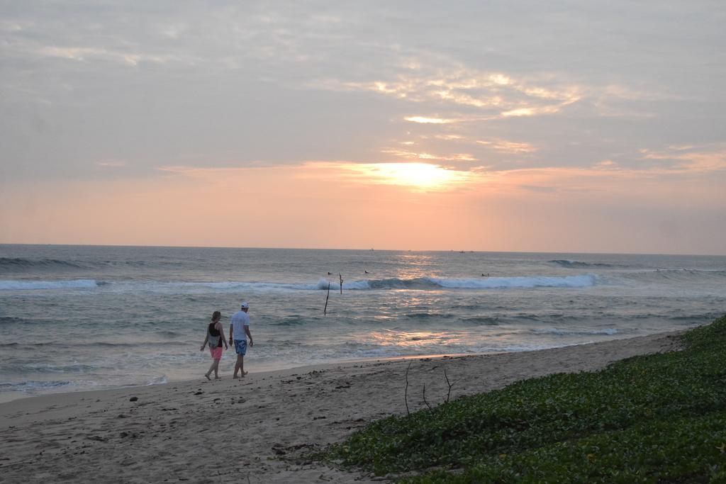 Naomi Beach Resort - Adults Only Weligama Luaran gambar