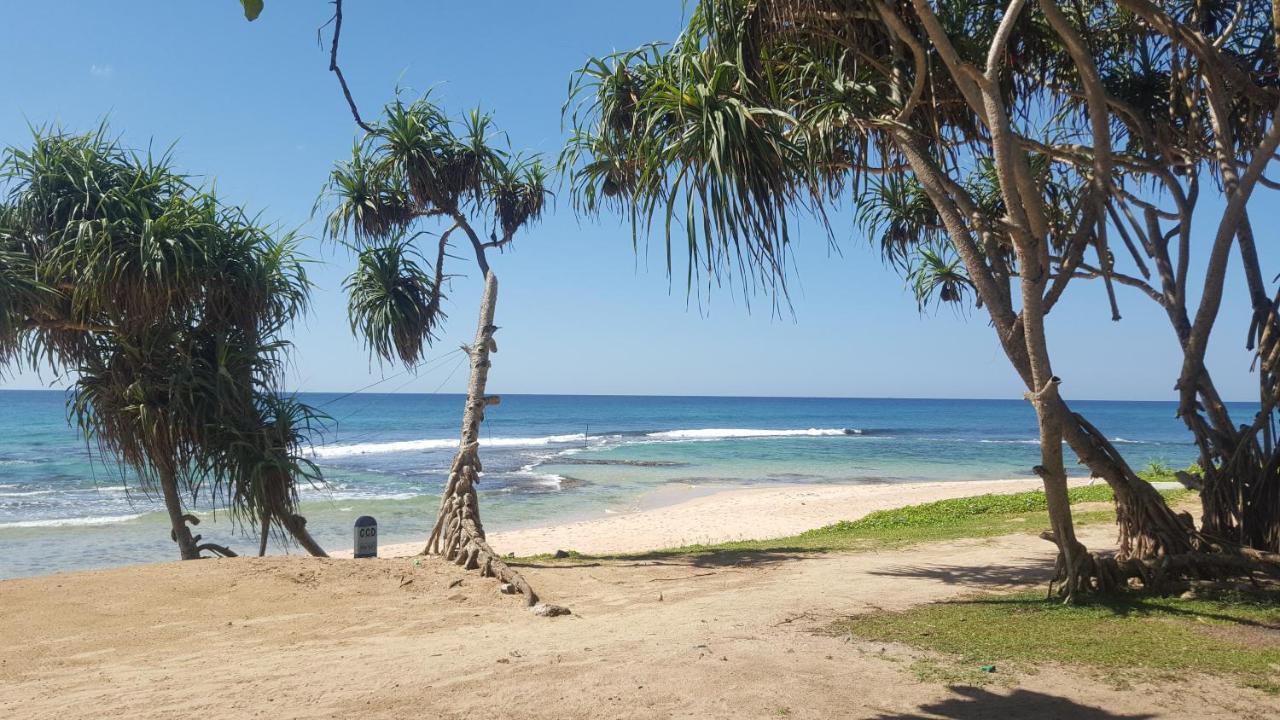 Naomi Beach Resort - Adults Only Weligama Luaran gambar